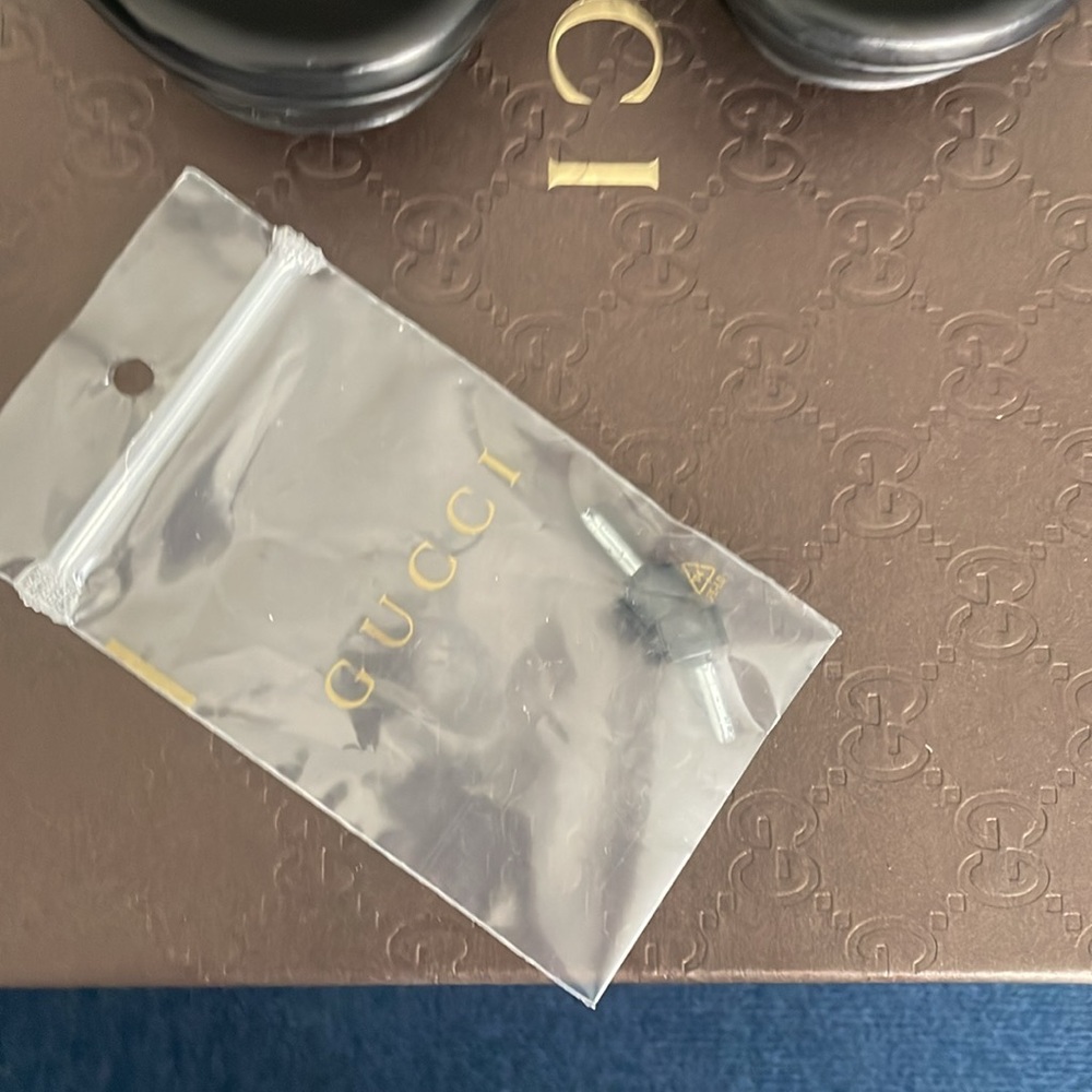 NWT - Authentic Gucci Washed Soft Calf Nero. Size 36. - Picture 9 of 10